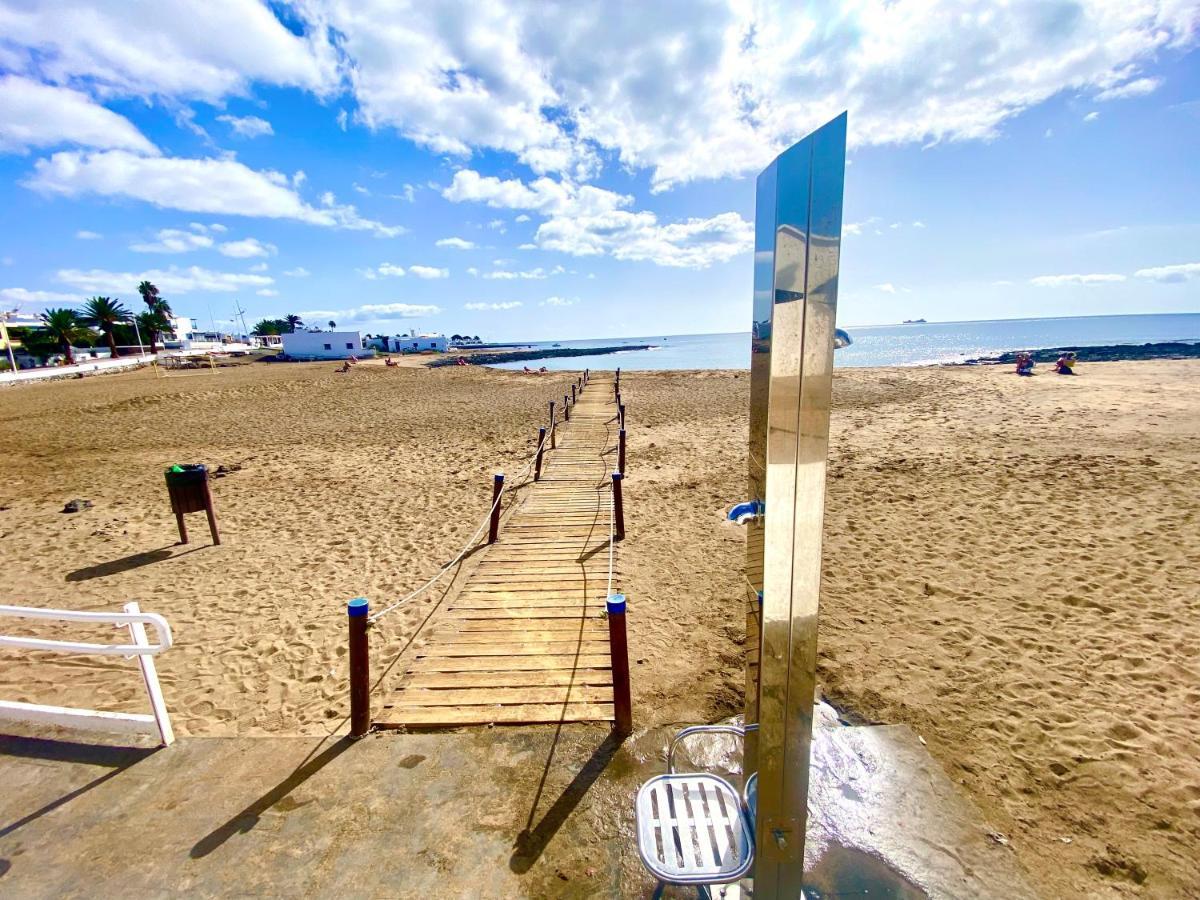 Casa Conchita. Relax, Diversion Y Playa. Playa Honda  Kültér fotó
